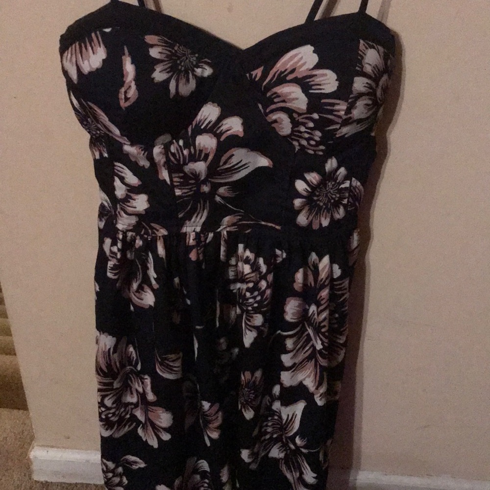 Strapless dress
